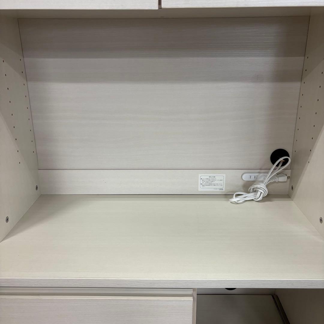 一都三県限定　配送設置無料　食器棚　キッチンキャビネット　IRIS OHYAMA