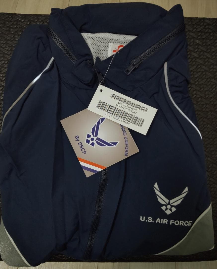 米空軍 USAF PTU トレーニング ジャケット (XXL/S)