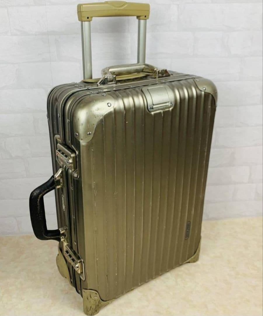 希少✨リモワ トパーズ チタニウム 32L 機内持込み 2輪 シャンパンゴールド
