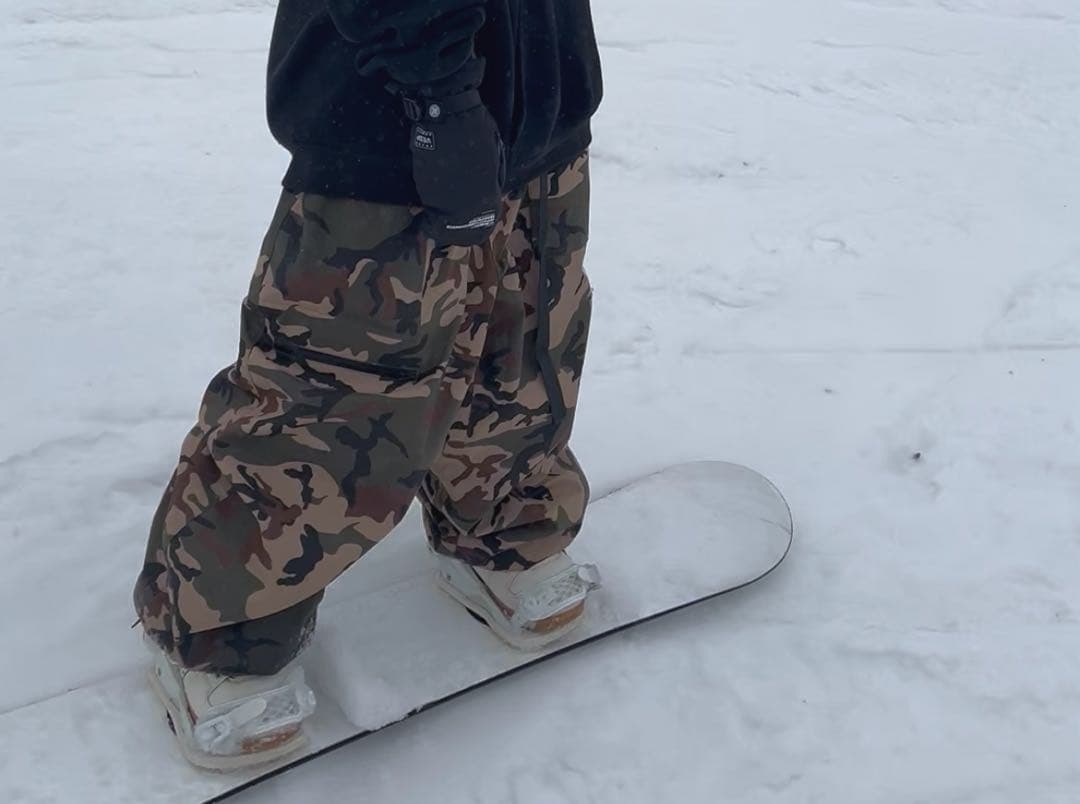 libelice リベリス　スノボ　ウェア　グラトリ