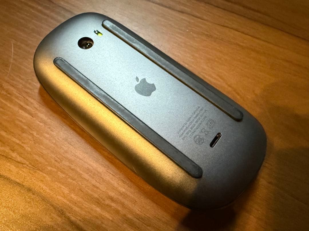 MacBook Pro 2019 13インチ　マジックマウスブラック付