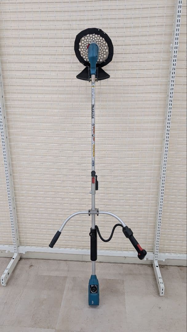 Makita MUR140DF 芝刈り機 未使用