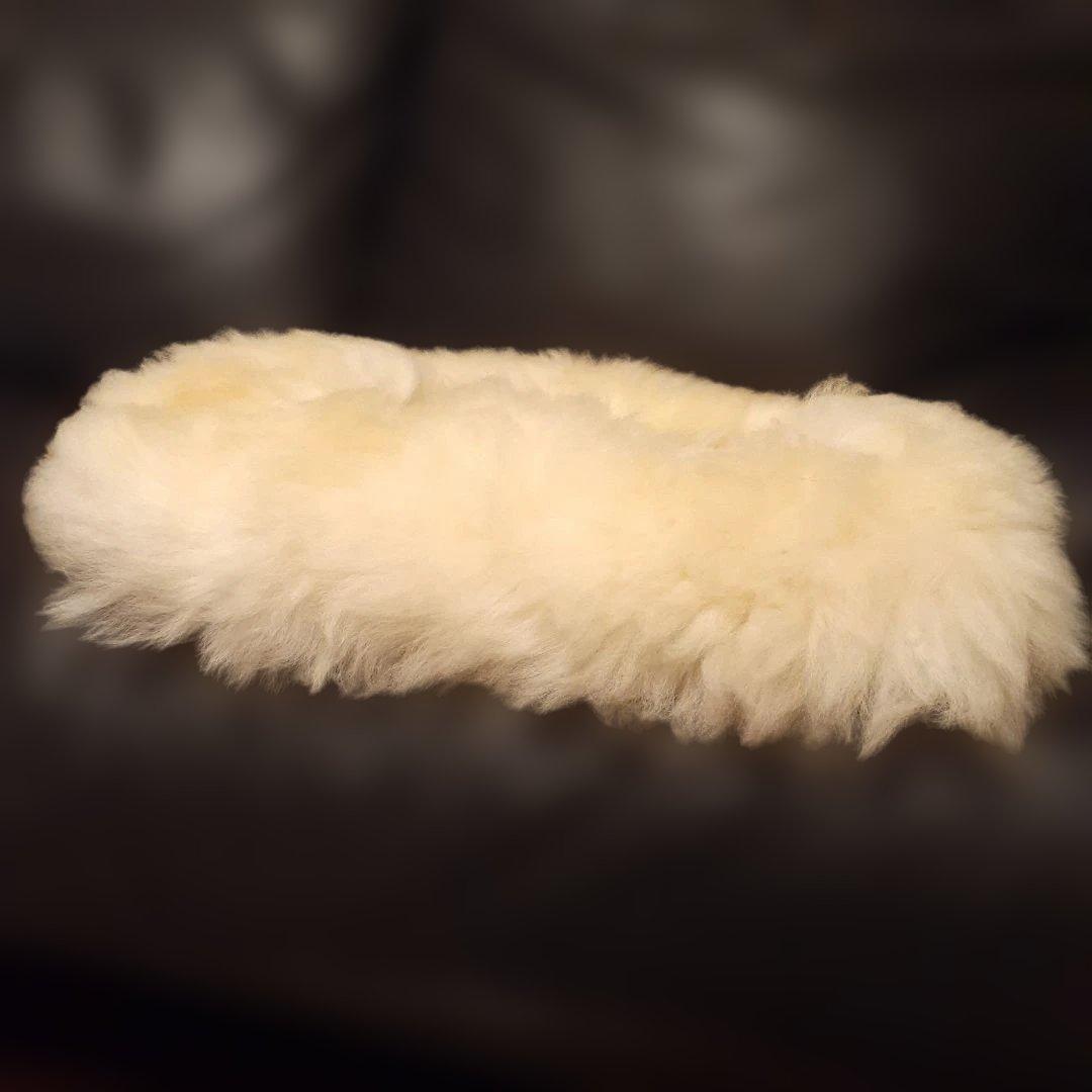 新品 リアルムートン クッション 2枚セット 毛足長厚 アイボリー 羊毛皮自然色