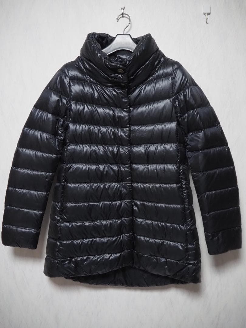 HERNO ICONICO AMELIA ダウン　サイズ40　ブラック