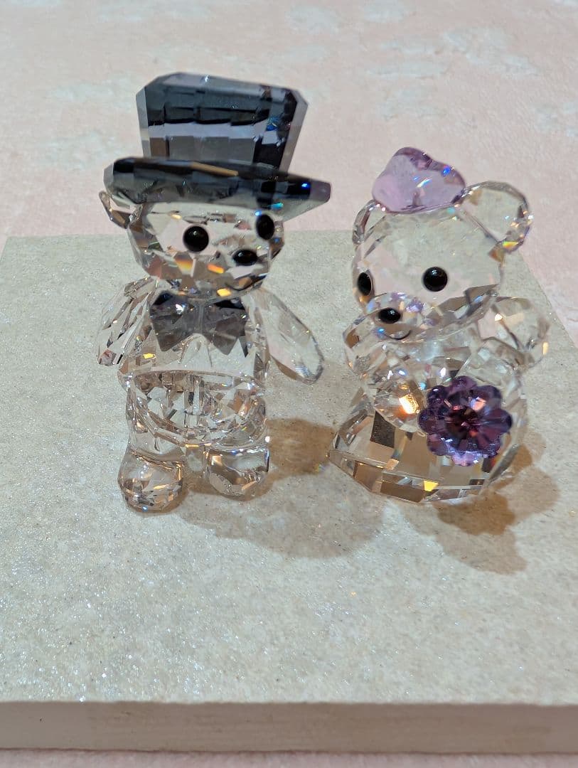 ★新春セール★スワロフスキーのくまさんカップル（タキシード・花付き）