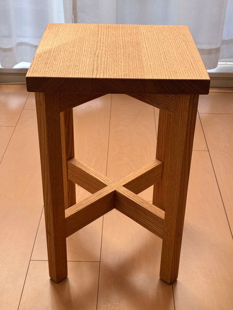 マスターウォール/木製スツール X字型脚部 280x450mm