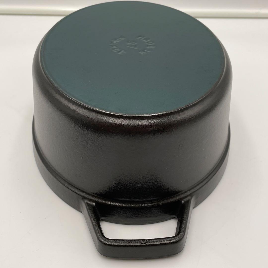 美品　STAUB ピコココット オーバル 27cm ブラック