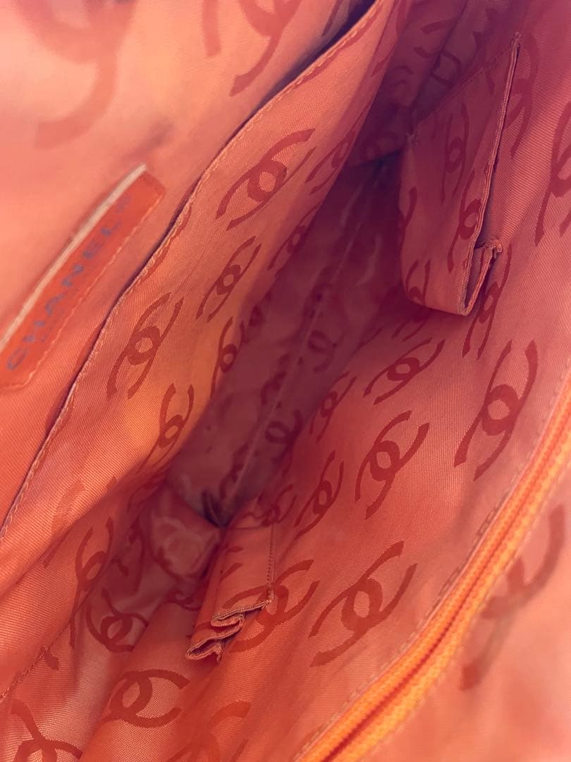 CHANEL シャネル　カンボンライン　パイソントートバッグ　ホワイト