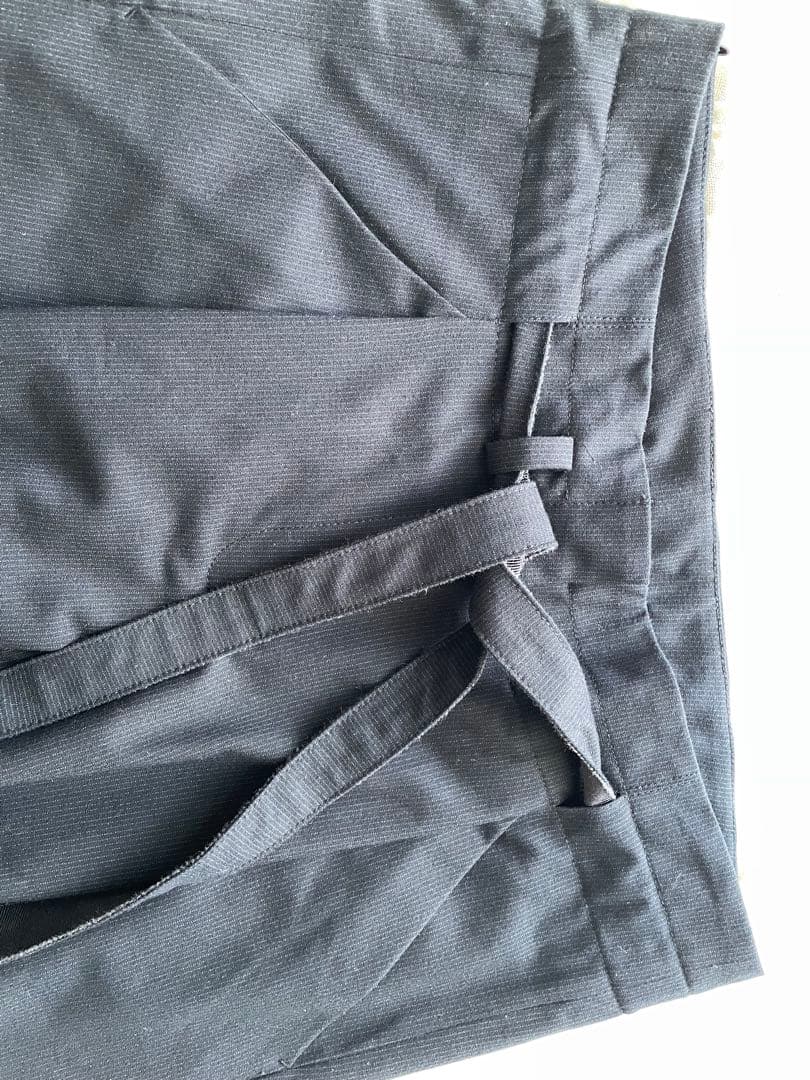 美品•アルマーニジーンズ　パンツスーツ