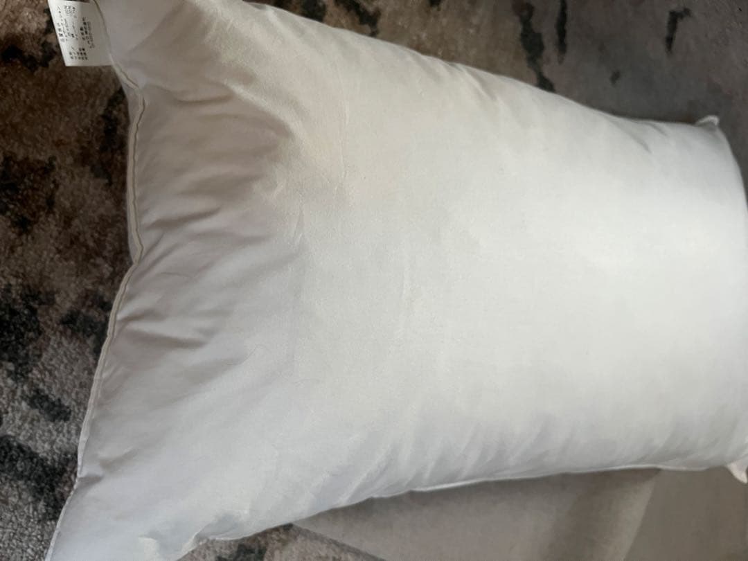 コンランショップ購入 リネン 刺繍 クッション&刺繍クッションカバー2枚セット