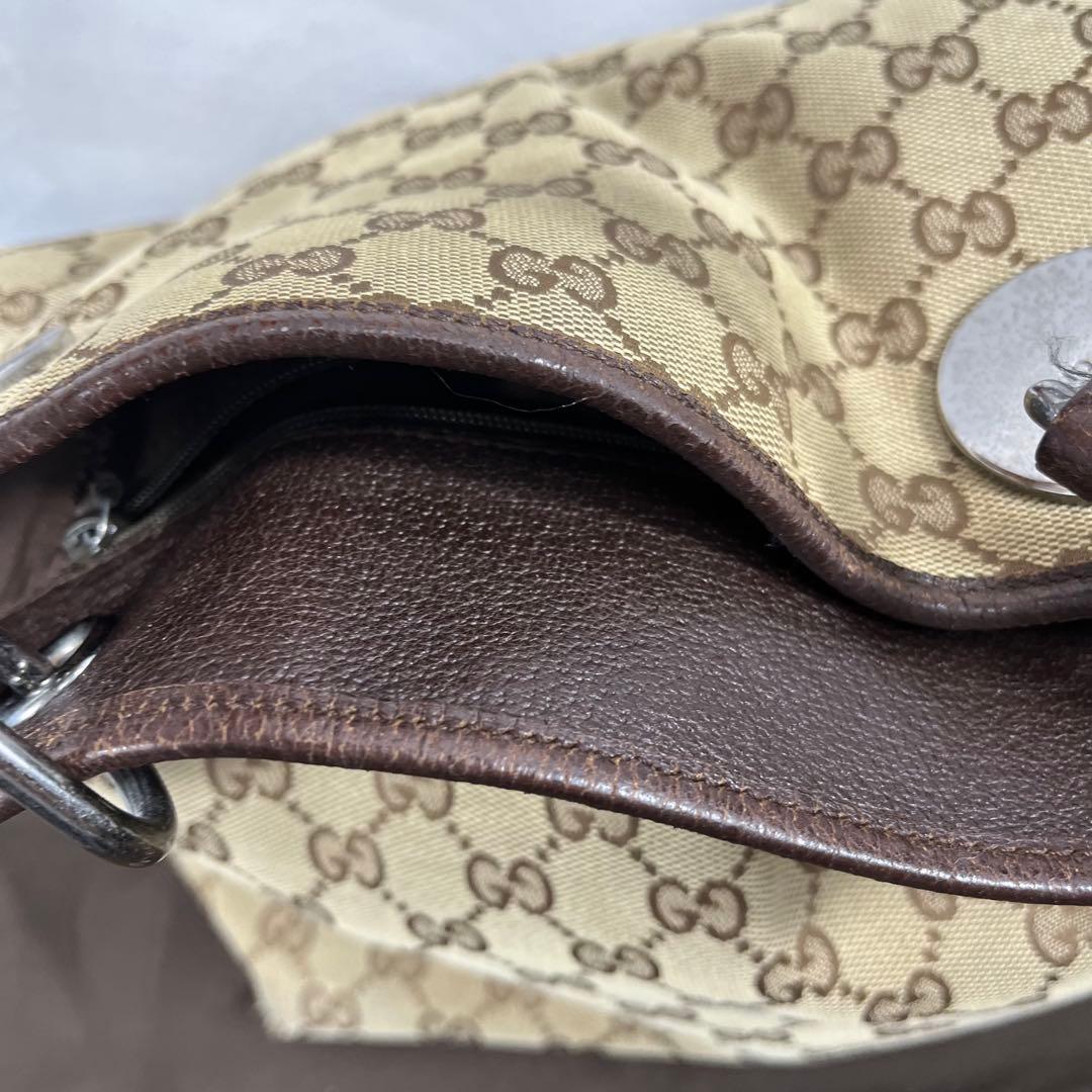 GUCCIグッチ GGキャンバストートバッグ