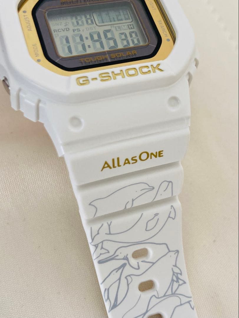 カシオ G-SHOCK GMD-W5601K-7JRイルクジ 30周年モデル