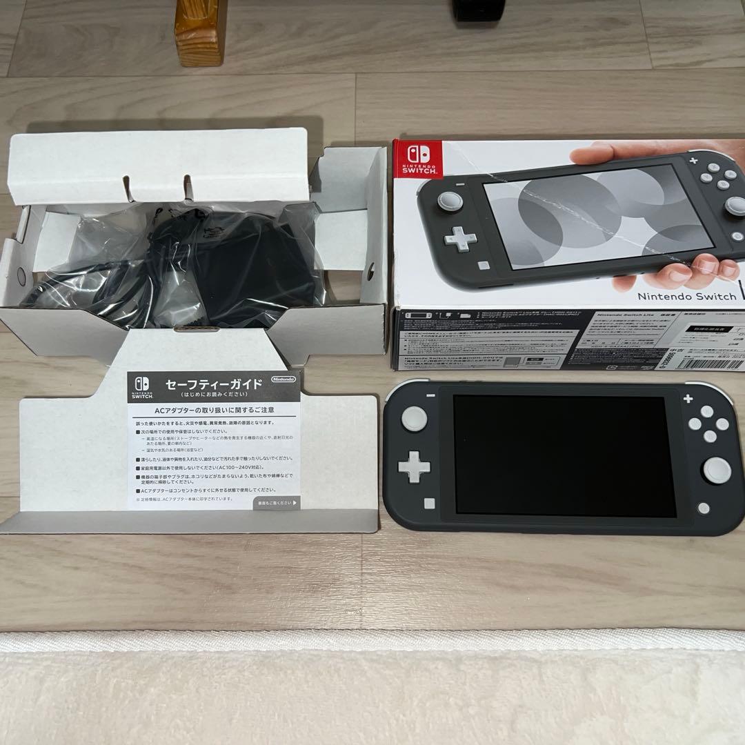 ニンテンドー　switch lite スイッチ　グレー　正規品　充電器、箱付き