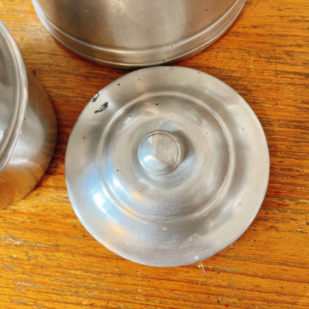 木の取手が可愛いアルミのティーポット