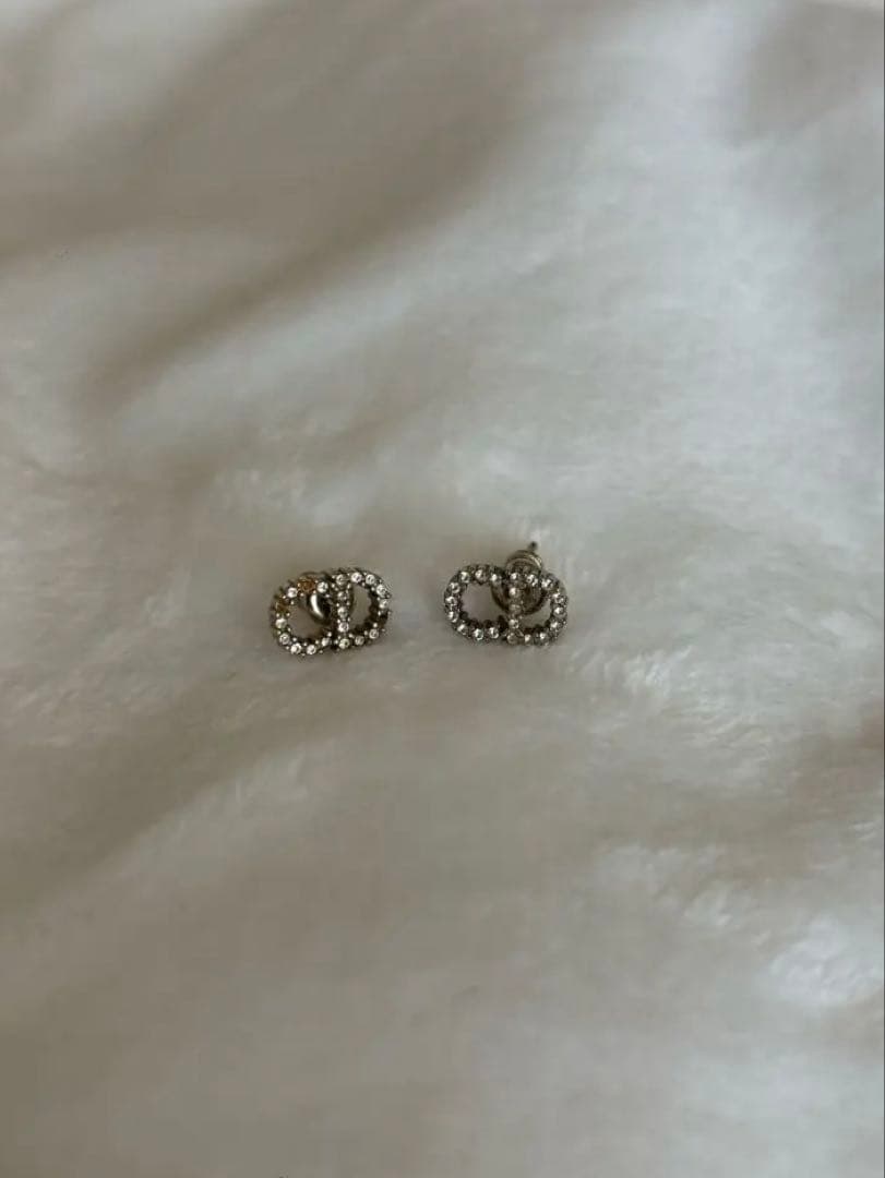 DIOR CD ピアス