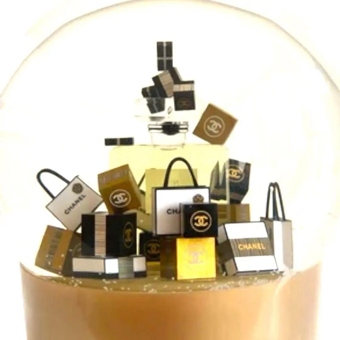 【新品未開封】 CHANEL N°5 金色 スノードーム 特大サイズ 電動式 ③