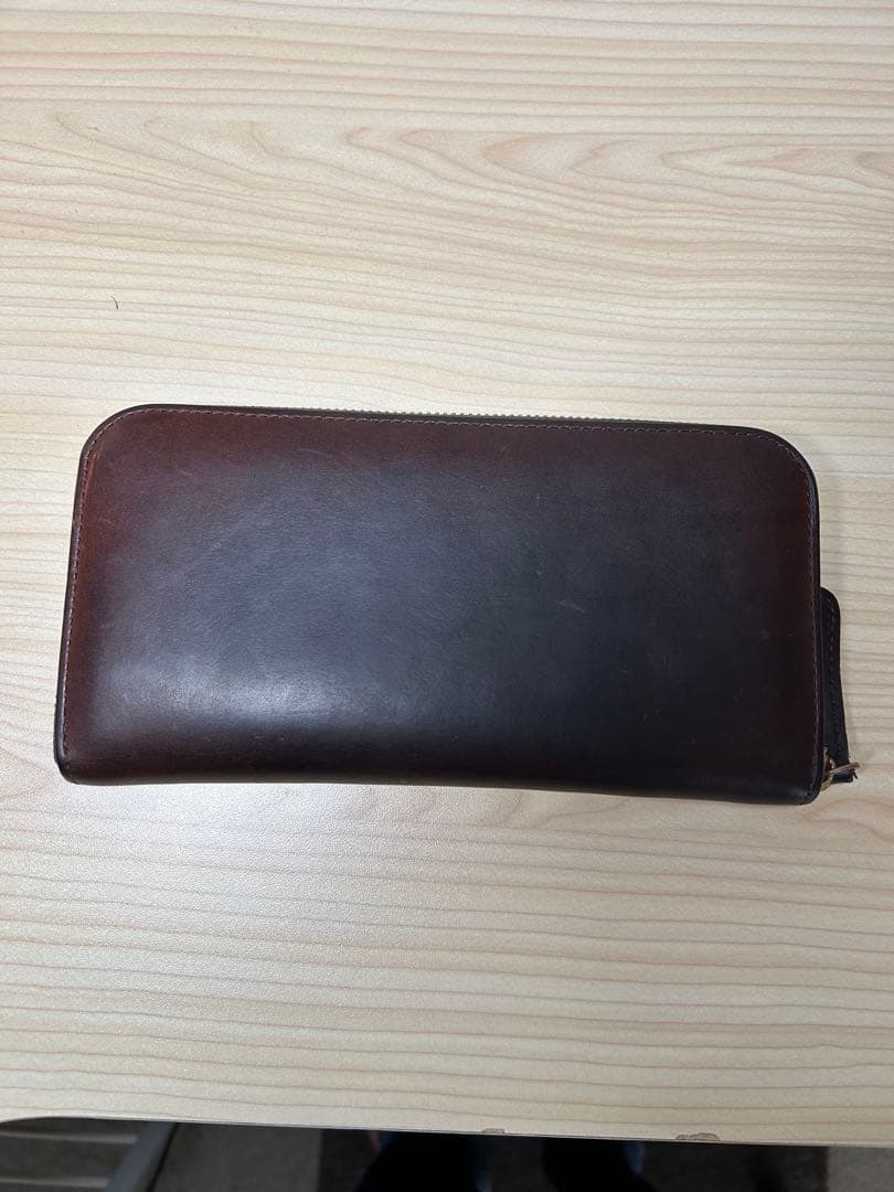 alt81 オルト81長財布 ラウンドジップ