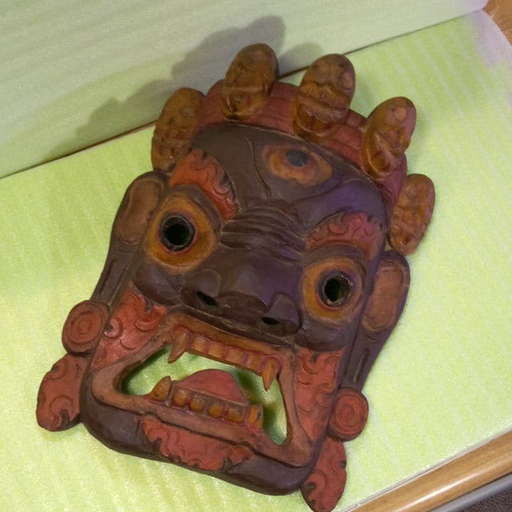 お面　マスク　木製　木彫り　 壁掛け　オブジェ　インテリア　エスニック　魔除け