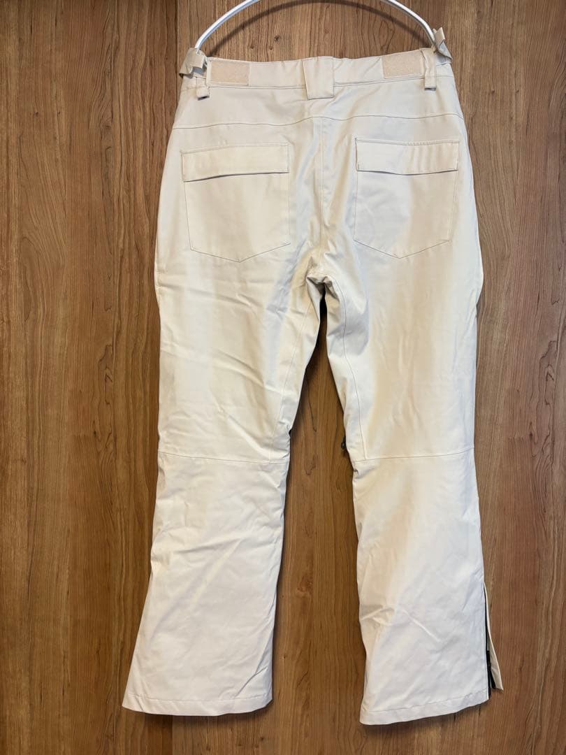 ホワイト スノーボードパンツ　　43d unisex
