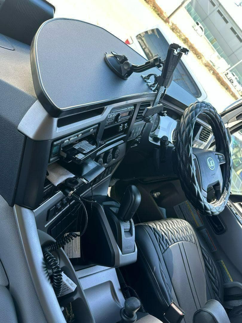 UD　パーフェクト　クオン　専用　フロント　テーブル　A　type　ゴムガード