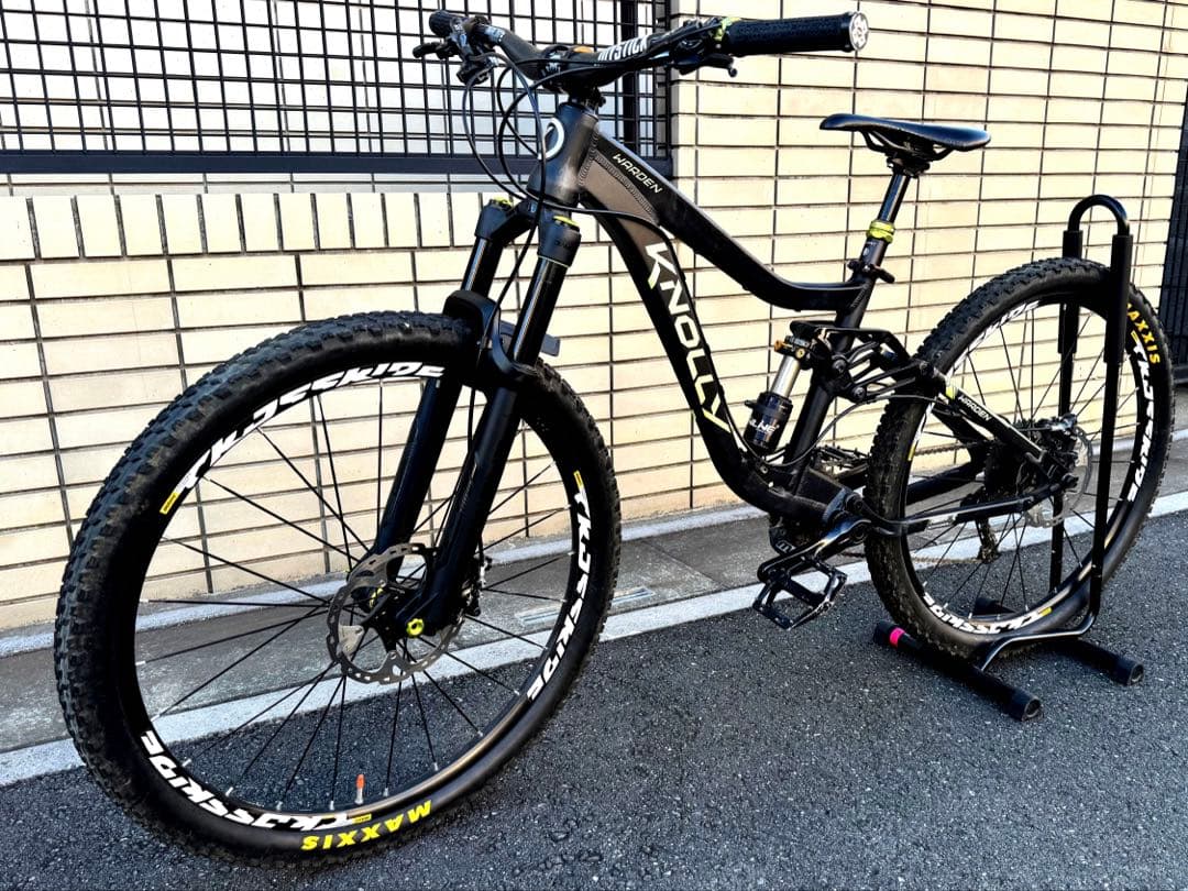 KNOLLY 27.5インチ MTB フルサスペンション