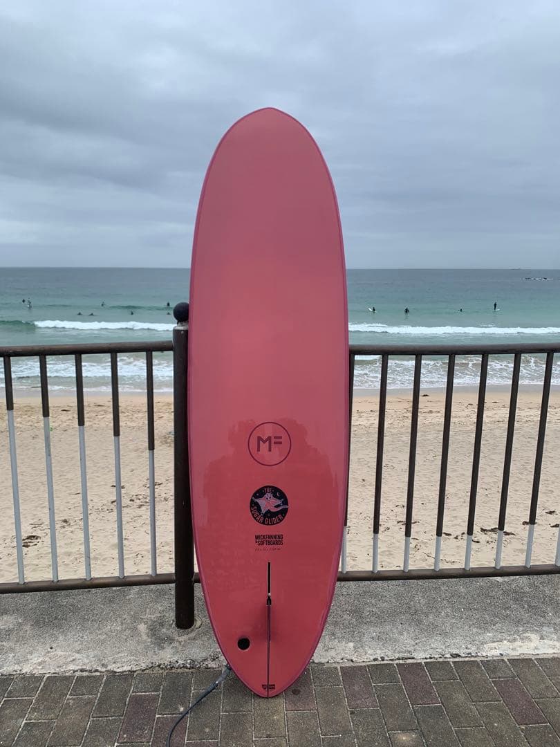 ミックファニング　ソフトボード　フィン　ケース付き