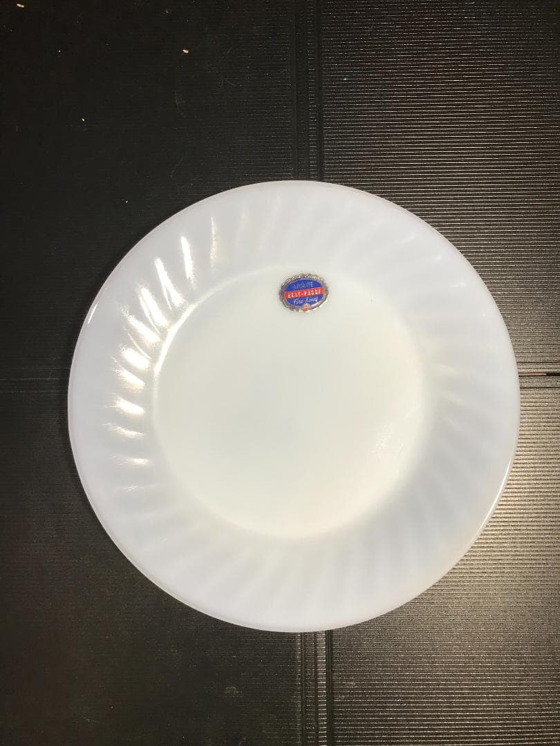 ファイヤーキングスワールアズライト デイナーセット（ラベル付き、ＧＬＡＳＳ刻印）