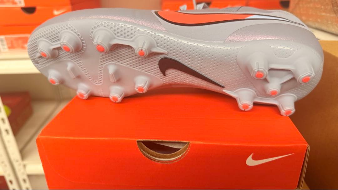 シューズ Legend 10Pro hg 27,5