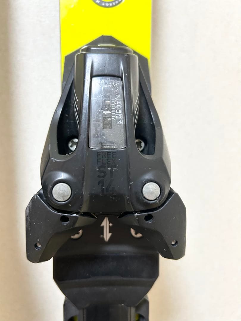 ✨人気商品✨ 【HEAD】 ヘッドワールドカッ プe-SL レース技術選 小回り