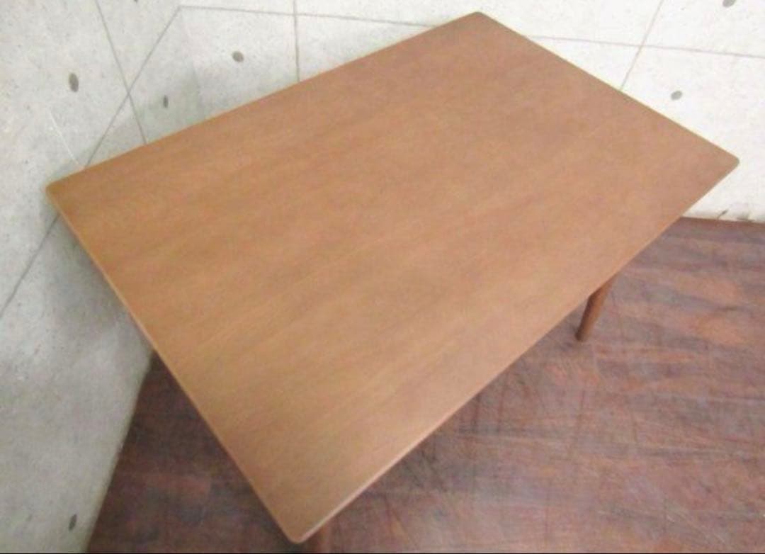 新品未使用 BOSCO+Plus Runda ダイニングテーブル