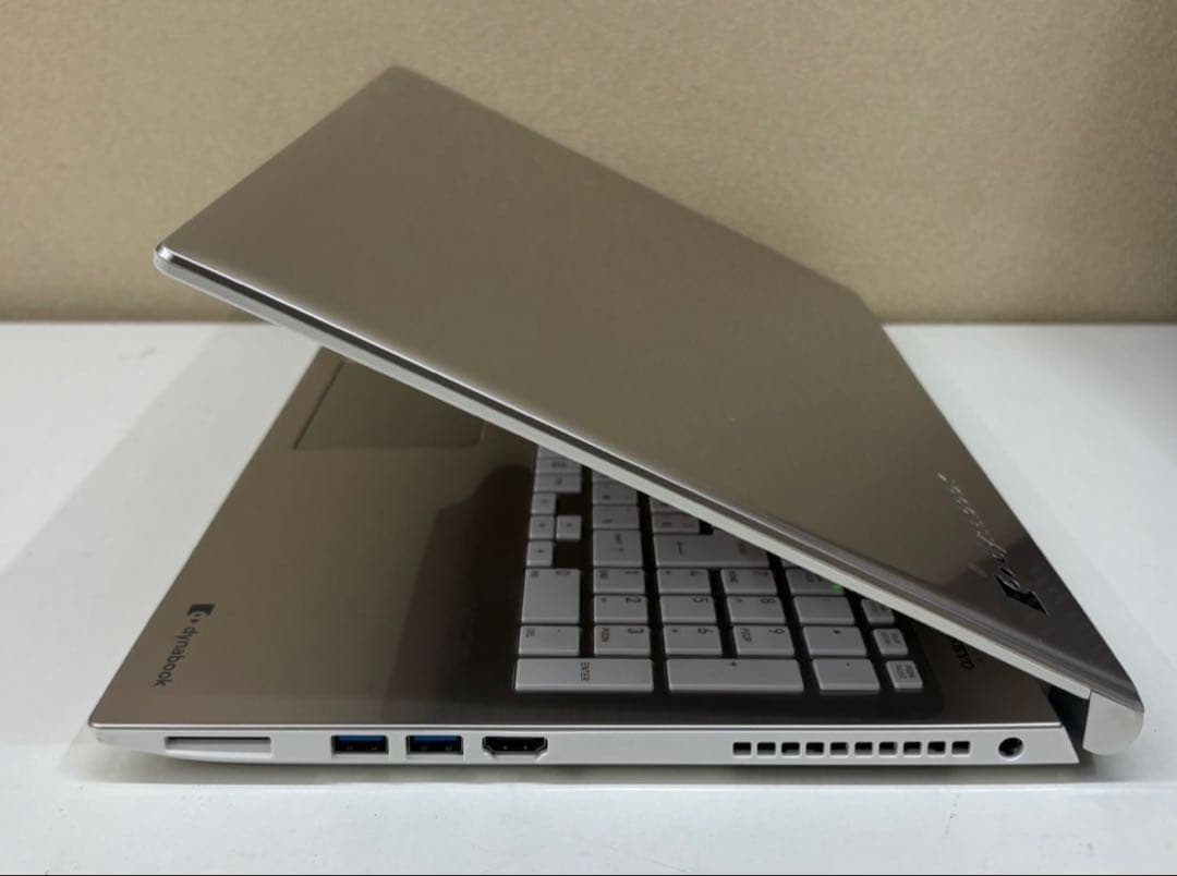 546 TOSHIBA Corei7 SSD128GB メモリ8GB Win11