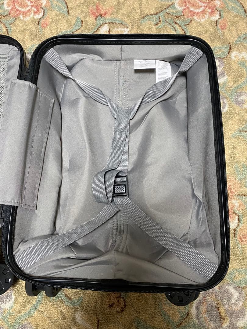 MUJI無印良品　バーを自由に調節できる　ハードキャリーケース（２０Ｌ）