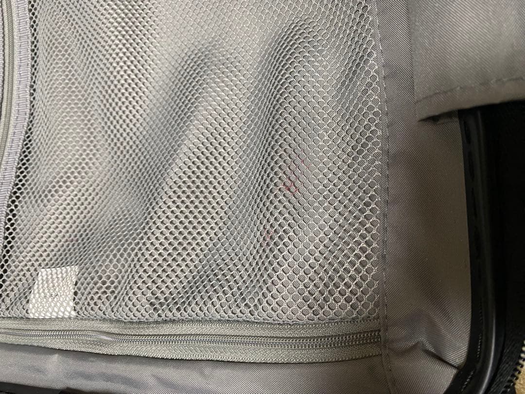 MUJI無印良品　バーを自由に調節できる　ハードキャリーケース（２０Ｌ）