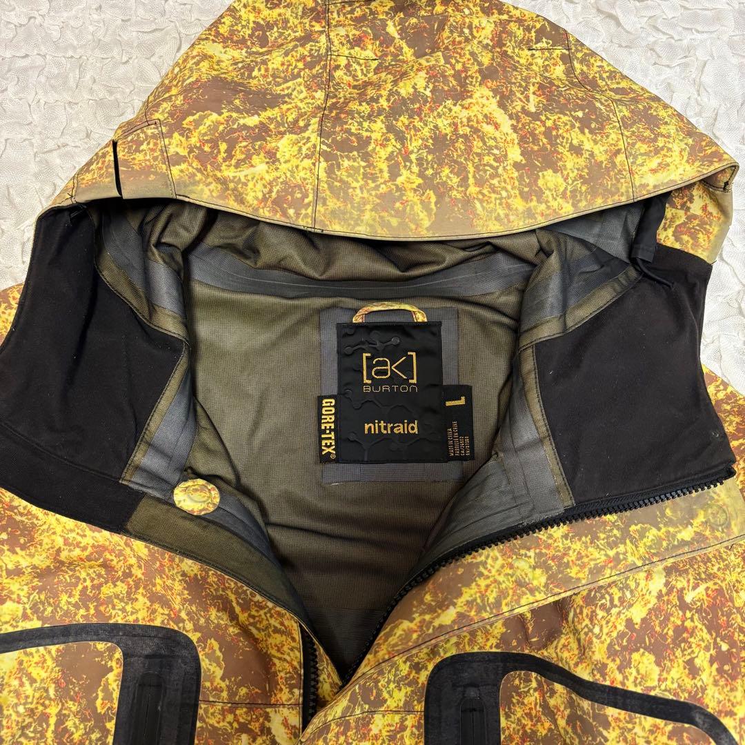 nitraid x burton akリアルウィードカモマウンテンパーカー