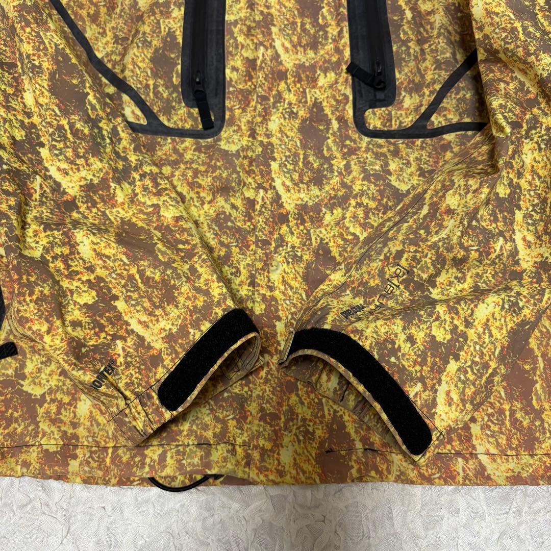 nitraid x burton akリアルウィードカモマウンテンパーカー