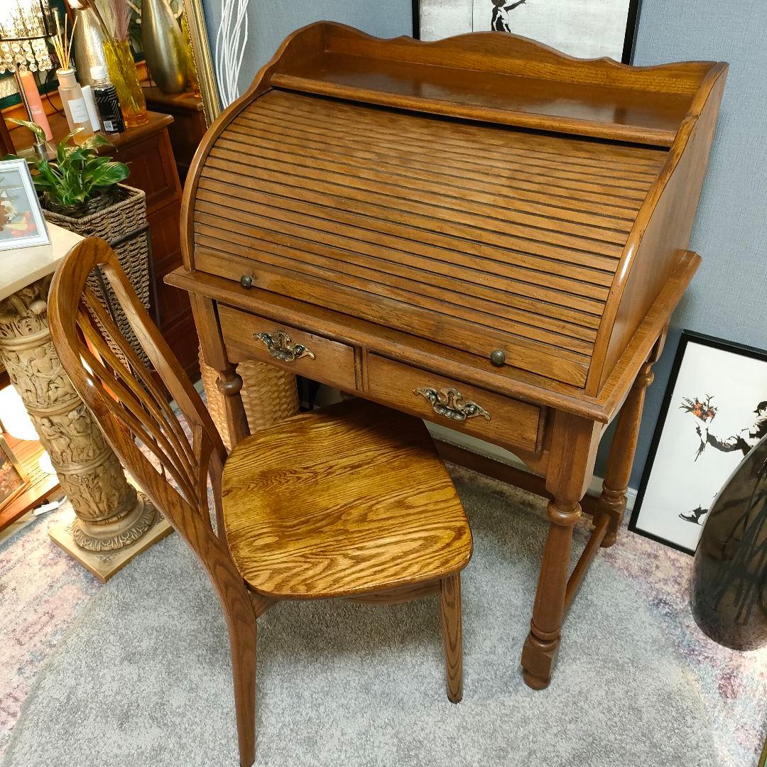 アンティーク・ロールトップデスク(蛇腹) 開閉式スライドシャッター