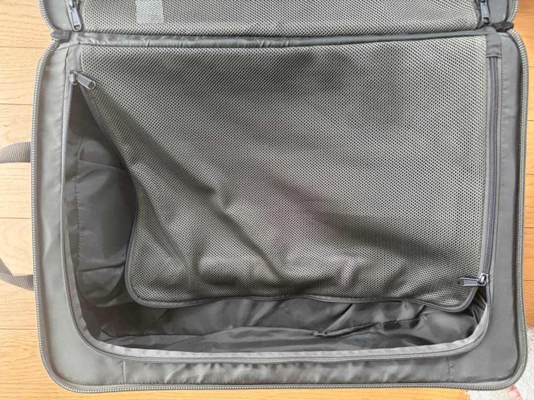 ヤ*ス様 THE NORTH FACE SHUTTLE ROLLER キャリー