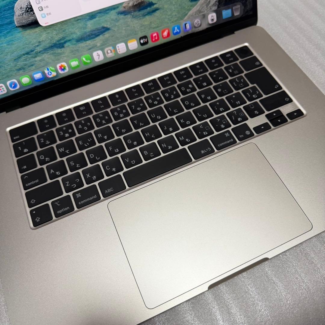 あ*号様 MacBook Air M4 15インチ 16GB/512GB シルバ