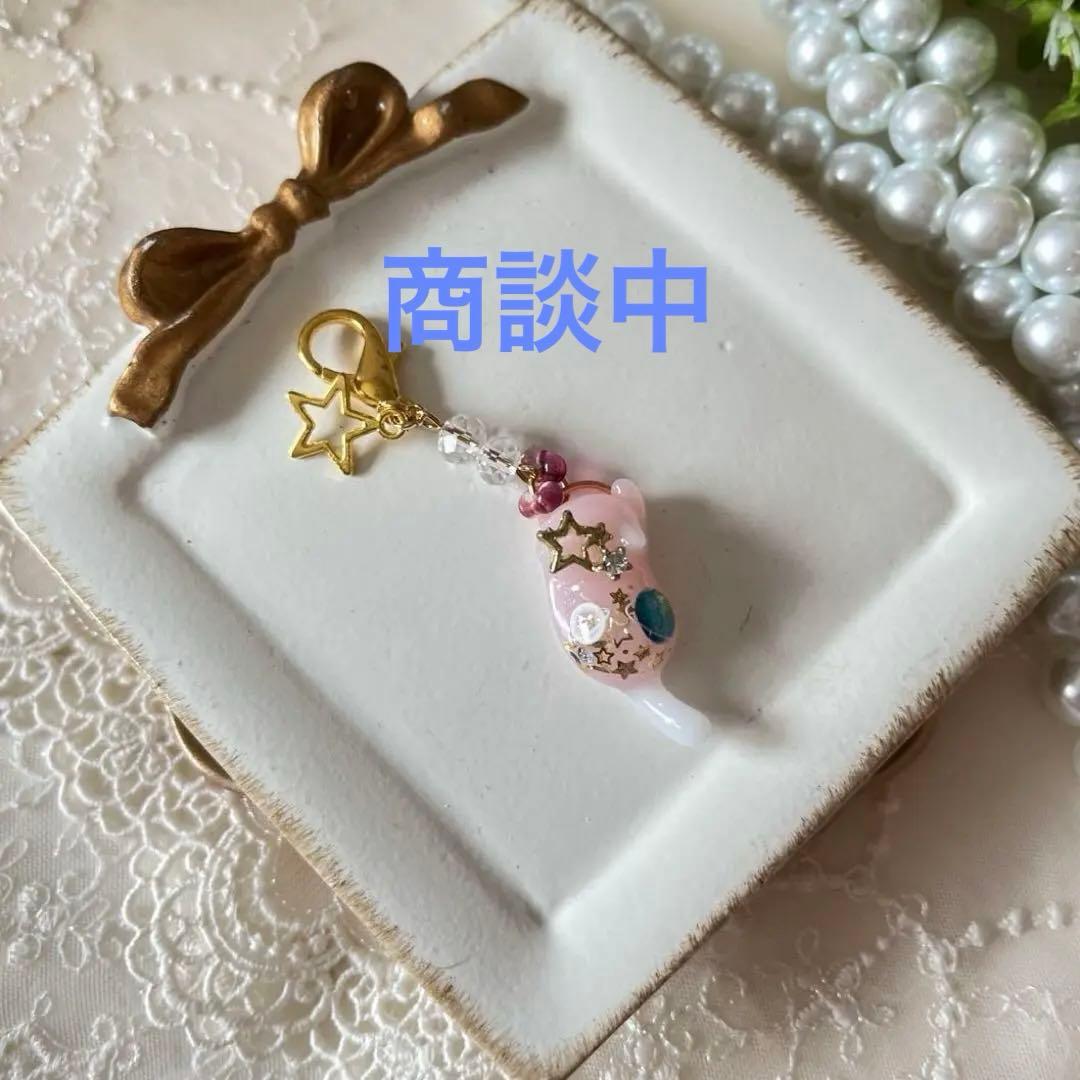 ฅ❤️ レジン　ねこ　宇宙　惑星　チャーム　パール　ハンドメイド