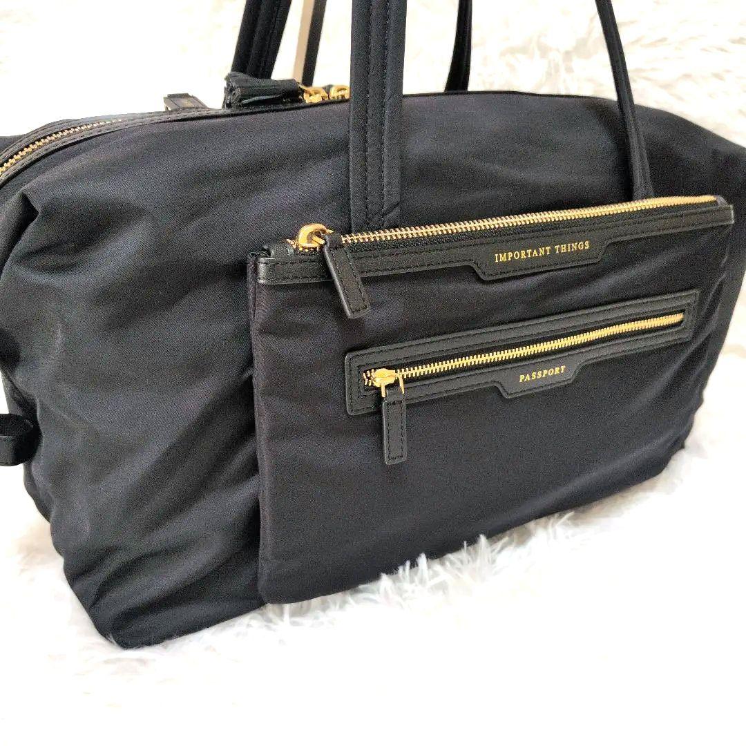 ANYA HINDMARCH アニヤ・ハインドマーチ インフライトバッグ