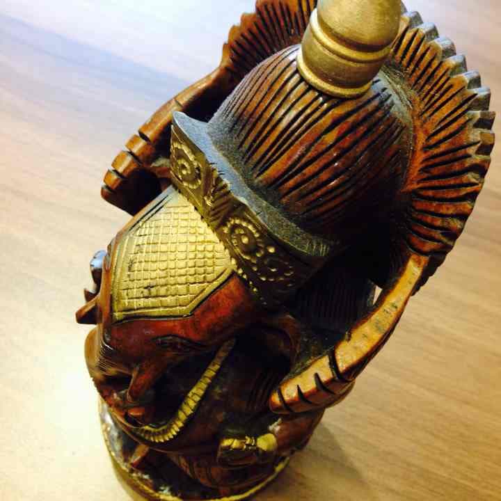 ガネーシャ【夢を叶える神】木製彫刻置物23cm、迫力満点