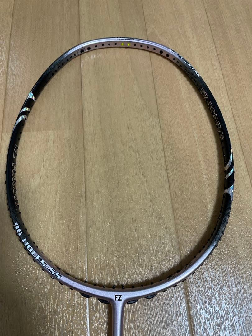 FZ 8000 C.N.Tバドミントンラケット