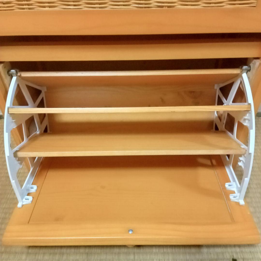 ラタン調ルーバー扉付き 3段薄型シューズラック/靴箱