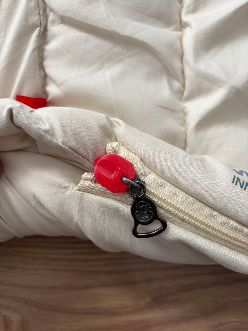 Coleman マルチレイヤースリーピングバッグ