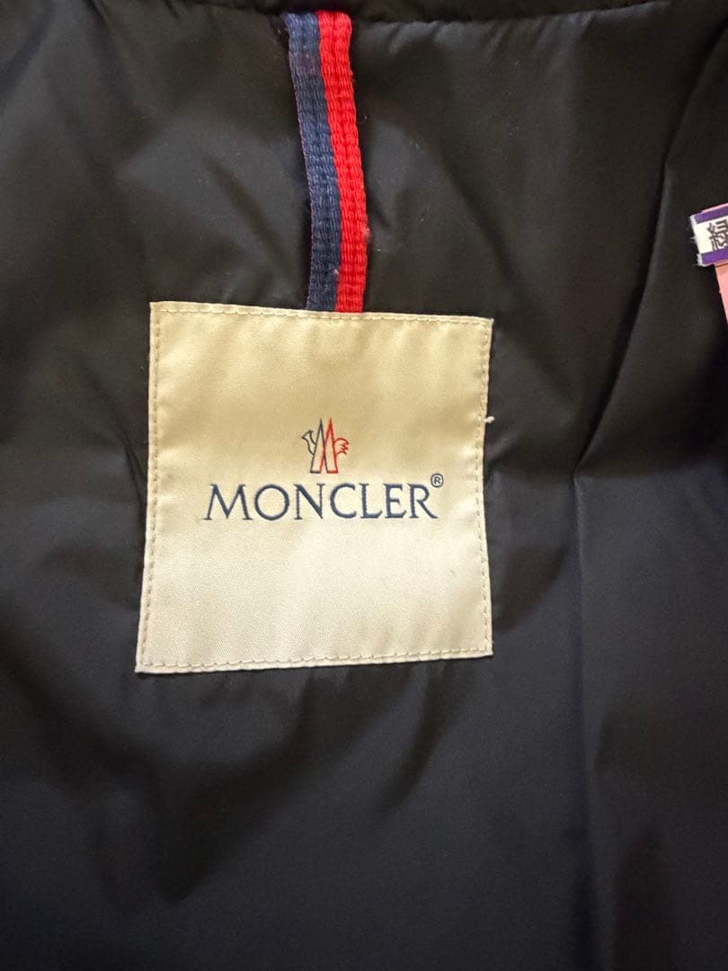 Moncler ブラックダウンジャケット　オロフィン