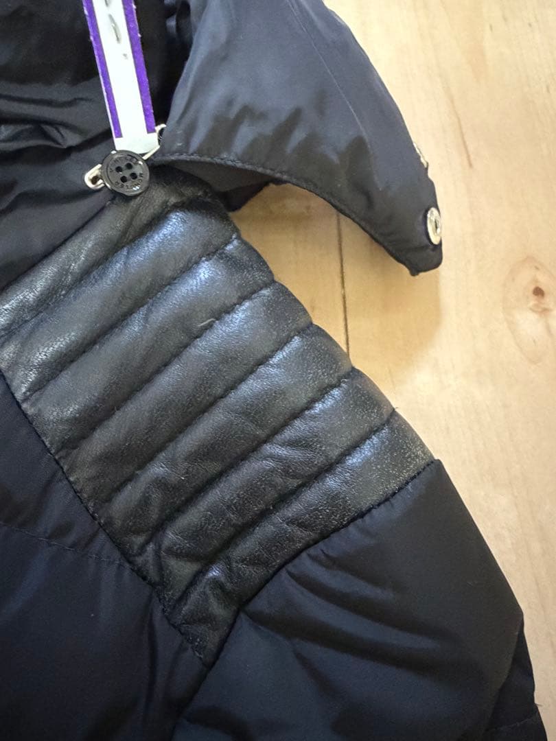 Moncler ブラックダウンジャケット　オロフィン