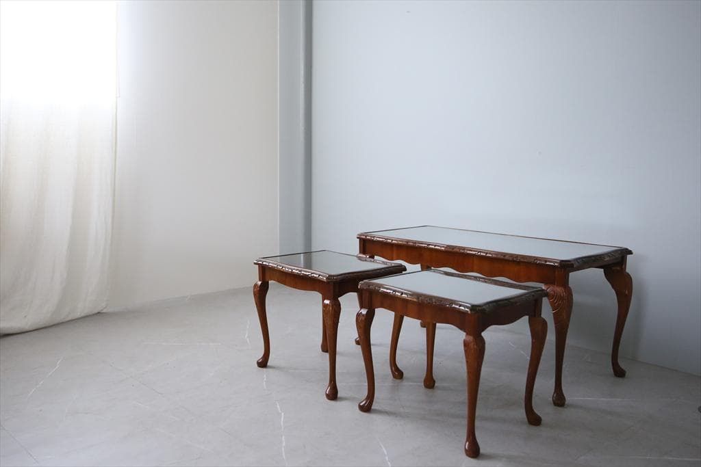 英国アンティーク猫脚ネストテーブル3台/木製机/サイドテーブル(88-168)