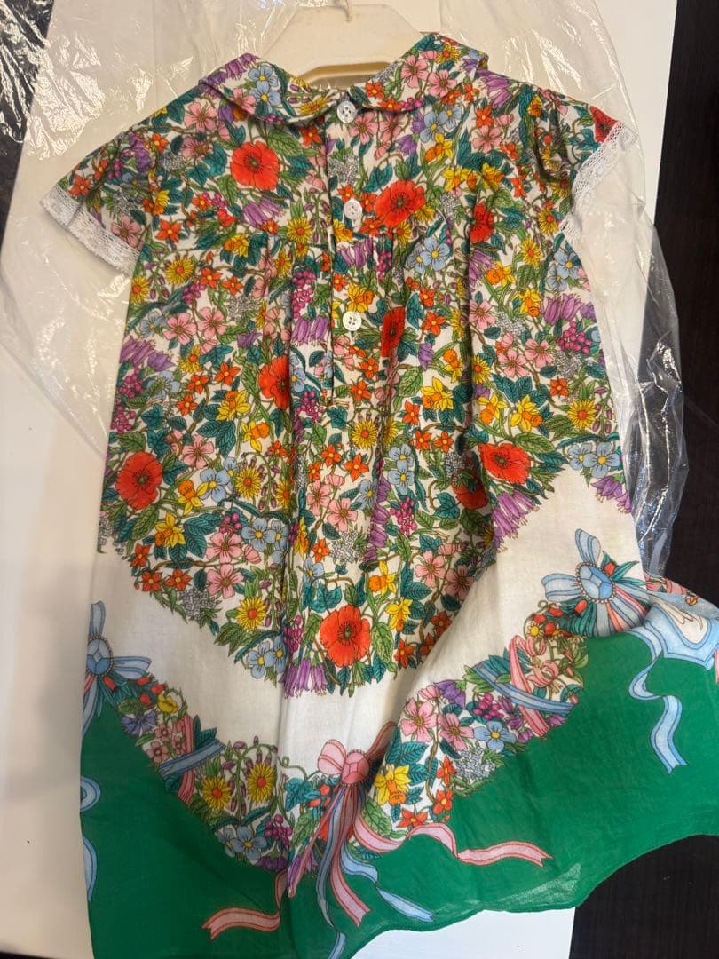 GUCCI 花柄 半袖ワンピース18-24ヶ月