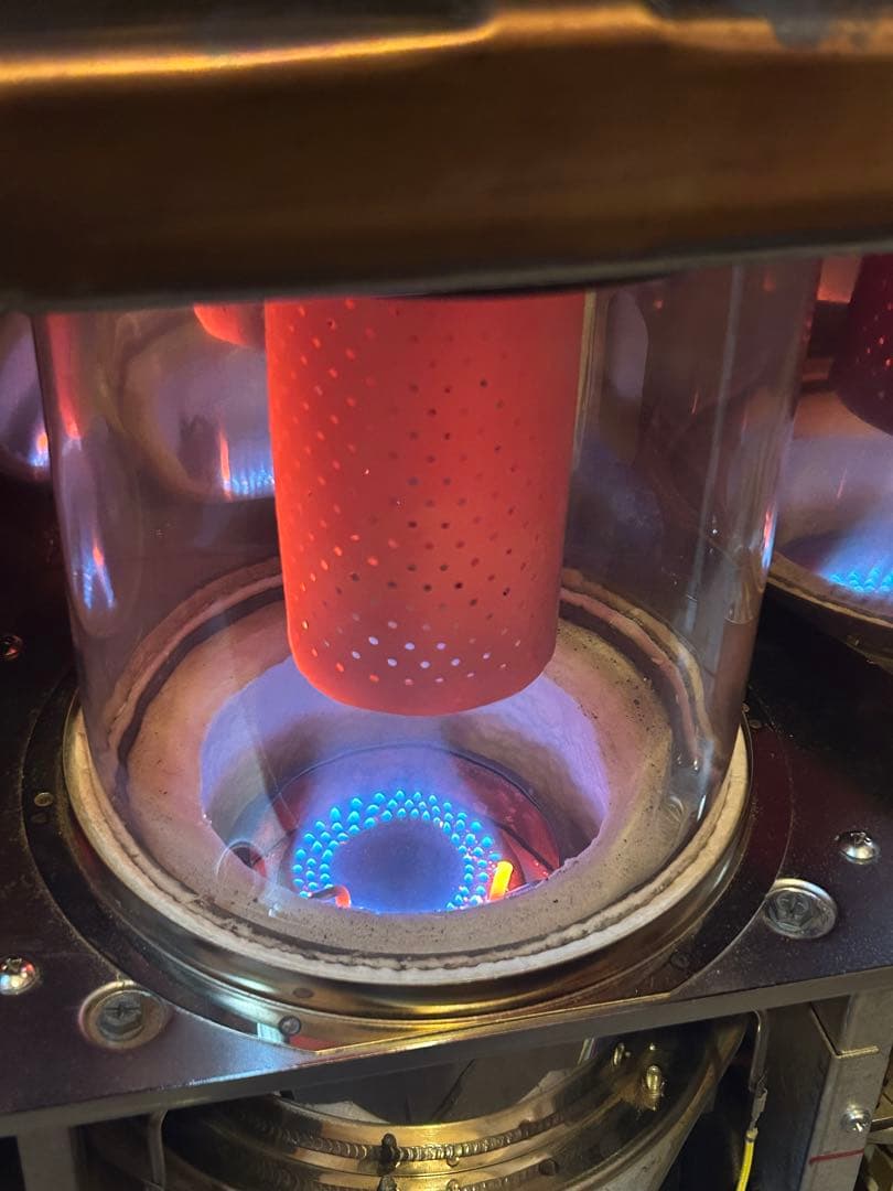 コロナ　2020年FFストーブ（排気筒新品付、及び訳あり品）