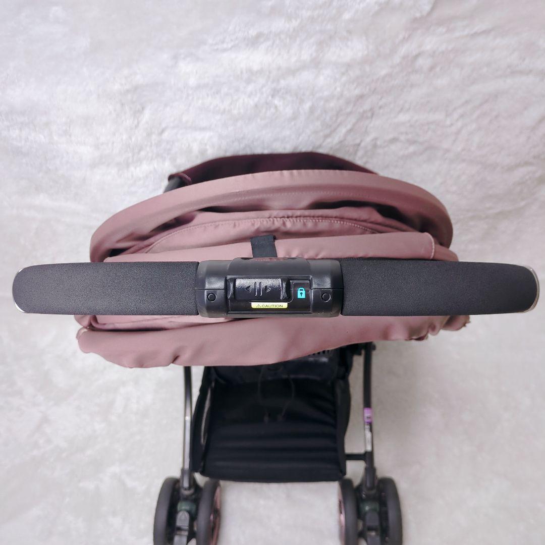 【美品】combi ベビーカー ネムリエ 高級 上位 両対面式 新生児対応